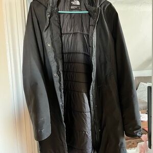 The North Face Men's Black Raincoat